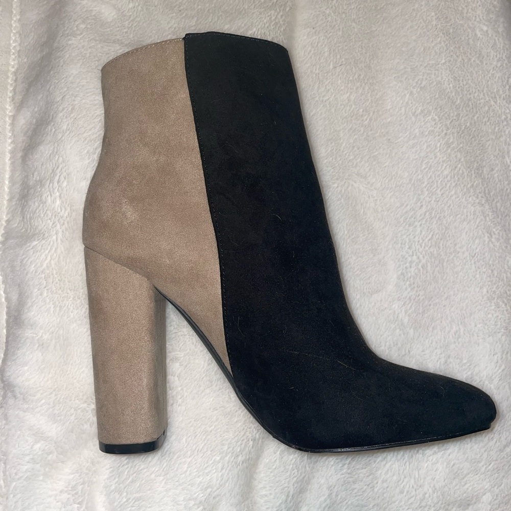 Justfab Yalah Side Zip Bootie